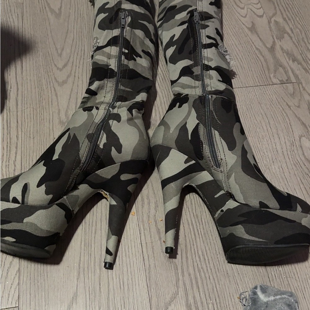 Pleaser Camouflage Heeled Boots